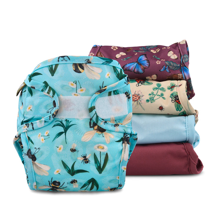 Reusable cloth nappies by little lamb - Nappy wrap insect set of 5 product shotReusable cloth nappies by little lamb - Nappy wrap woodland animals set of 5 product shot#color_insects